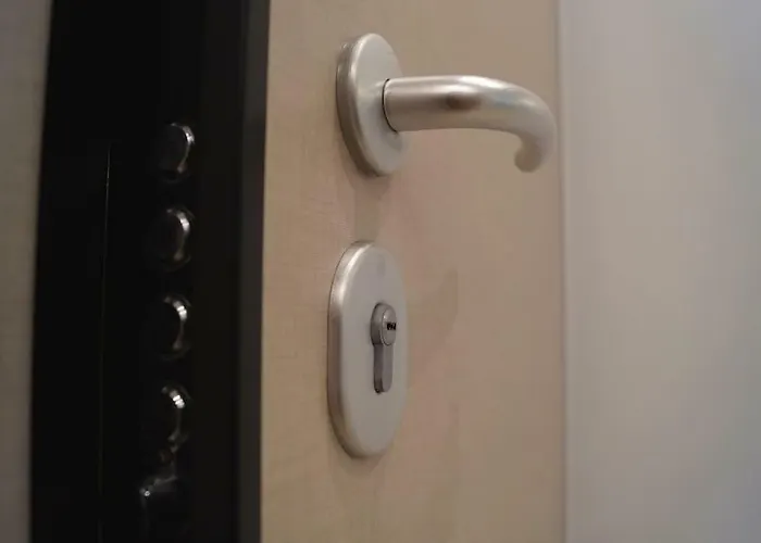 Apartament The Key To Skg *